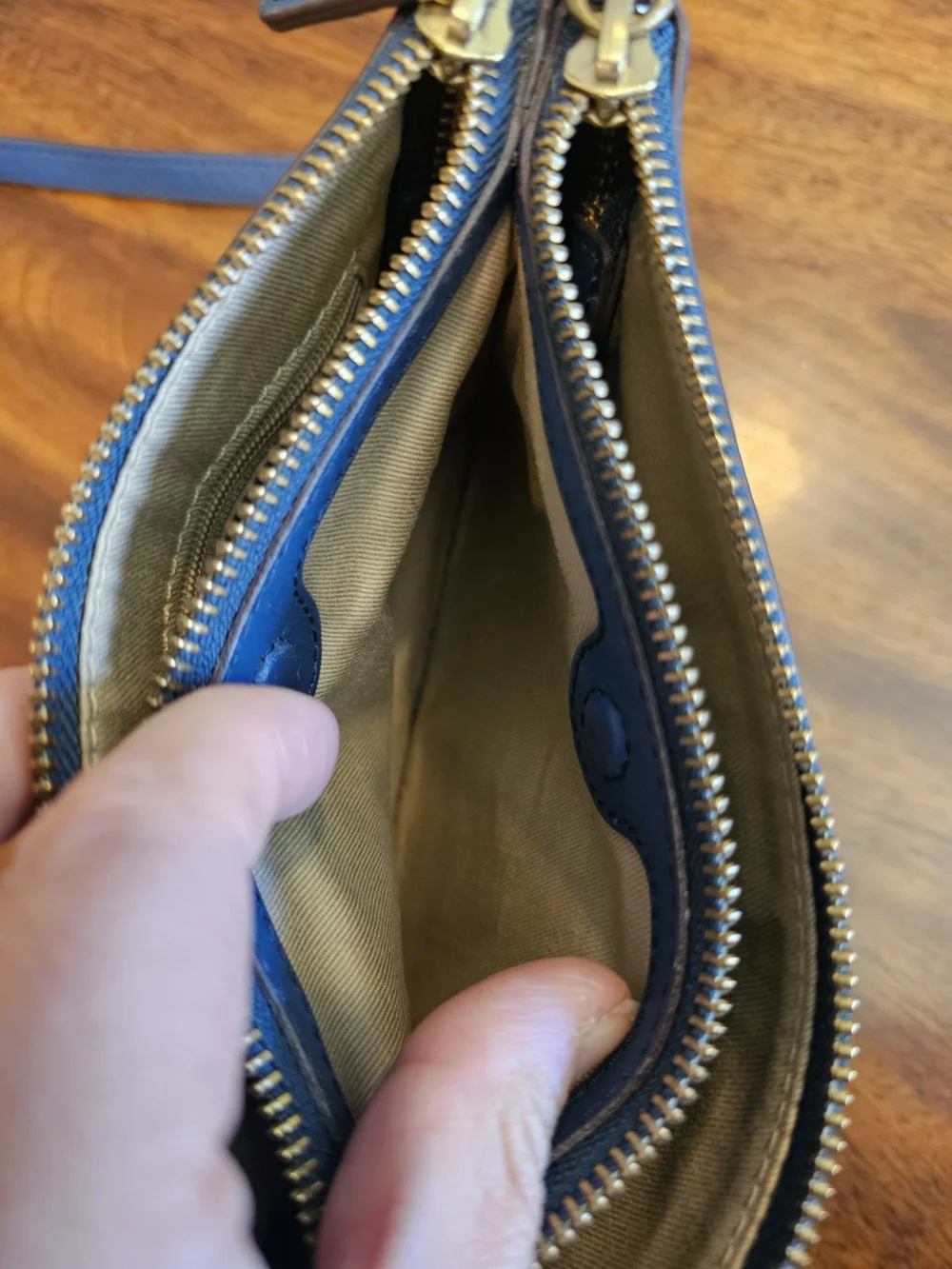 Fossil Leather Triple-Zip Wallet Crossbody Bag - Slate Blue